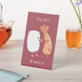 Freunde von niedlichem Sushi-Reis Cartoon Sockelschild (In SItu)