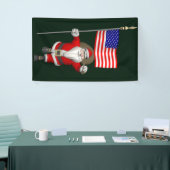Freundlicher Weihnachtsmann mit US Flagge Banner (Messeveranstaltung)