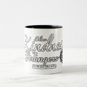 Freundlichkeit gegenüber Fremden zeigen Zweifarbige Tasse (Mittel)