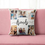 Freundschaft Freunde 6 Foto Collage Keepake Gesche Kissen<br><div class="desc">Feiern Sie das Wesen der Freundschaft mit den Freunden 6 Foto Collage Keepake Geschenkkissen werfen. Personalisiert mit einer wunderschön arrangierten Collage von sechs hochgeschätzten Fotos, fängt es die besonderen Momente ein, die Sie mit Ihren nächsten Freunden teilen. Dieses aus hochwertigen Materialien gefertigte Kissen verleiht jedem Raum eine stilvolle und gefühlvolle...</div>