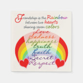 Freundschaft ist das Regenbogendesign-Sprichwort d Serviette (Vorderseite)