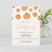 Freundschaftspendendes Erntedank Dinner Fall Pumpk Einladung (Stehend Vorderseite)
