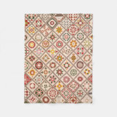 Freundschaftsquilt in gedämpften Farben Fleecedecke (Vorderseite)