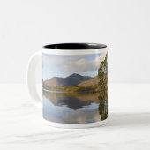 Friars Crag, Derwentwater, Lake District, Zweifarbige Tasse (Vorderseite Links)