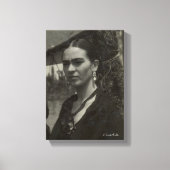 Frida Kahlo in Black Leinwanddruck (Vorderseite)