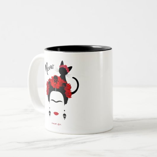 Frida Kahlo Portrait und niedliches Meow Mexican C Zweifarbige Tasse (Vorderseite Links)