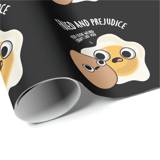Fried and Prejudice Funny Egg Pun Dark BG Geschenkpapier (Rolleneckpunkt)
