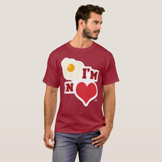 Fried Egg I in Liebe Funny Heart Motto T-Shirt (Vorne ganz)