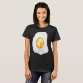 Fried Egg With Earth Globe on Yolk Costume T-Shirt (Vorne ganz)
