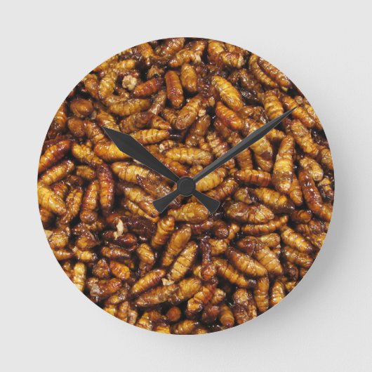 Fried Silk Worms ... Thai Street Food Runde Wanduhr (Vorderseite)