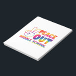 Frieden aus der Mittelschule Gefärbte Krawatte am  Notizblock<br><div class="desc">Frieden aus der Mittelschule Gefärbte Krawatte am letzten Schultag</div>