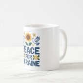 Frieden für die Ukraine Pixel Folkart Kaffeetasse (VorderseiteRechts)