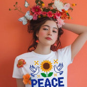 Frieden für die Ukraine Pixel Folkart T-Shirt