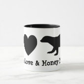 Frieden, Liebe und Honey Badgers Tasse (Zentrum)