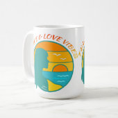 Frieden & Liebe Vibes Kaffeetasse (Vorderseite Links)