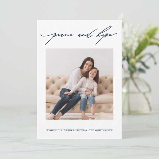 Frieden und Hoffnung Kalligrafie Holiday Blue und Einladung (Stehend Vorderseite)