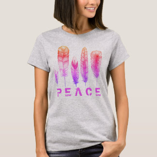 Frieden versieht Boho T - Shirt mit Federn