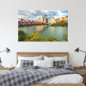 Friedensbrücke und Stadtbild Leinwanddruck (Insitu (Schlafzimmer))