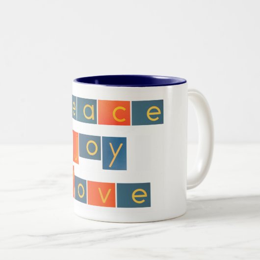 FRIEDENSfreude-LIEBE Sandpapier-Buchstaben Zweifarbige Tasse (VorderseiteRechts)