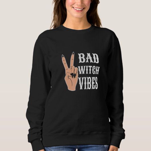 Friedenshand Böse Hexe Vibes Sweatshirt (Vorderseite)