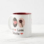 FriedensLiebe-Karaoke-Tasse Zweifarbige Tasse (Vorderseite Links)