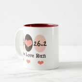 FriedensLiebe lassen die 26,2 Marathon-Tasse Zweifarbige Tasse (Vorderseite Links)