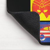 Friedensstifter Schild, Helm und Auto Mousepad (Ecke)