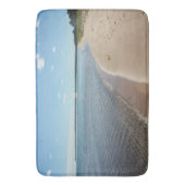 Friedlich an der Big Traverse Badematte (Vorderseite Vertikal)