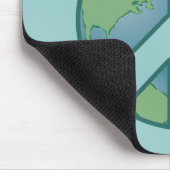 Friedlich Earth Mousepad (Ecke)
