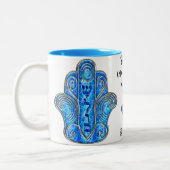 Friedlich Hamsa (Tasse) Zweifarbige Tasse (Links)