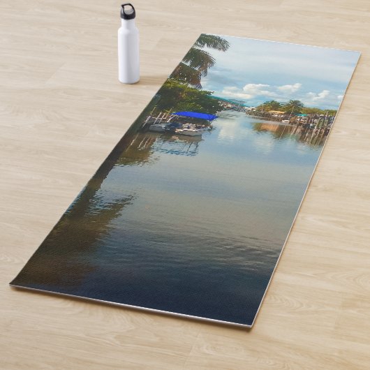 Friedliche Ansicht Yogamatte (Beispiel)