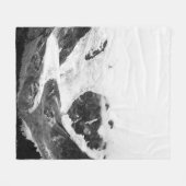 FRIEDLICHE BERGLANDSCHAFT FLEECEDECKE (Vorderseite (Horizontal))