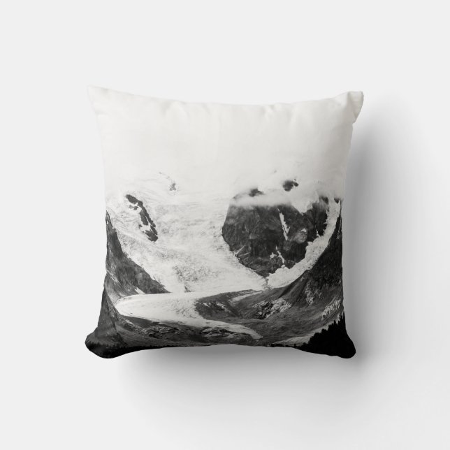 FRIEDLICHE BERGLANDSCHAFT KISSEN (Vorderseite)