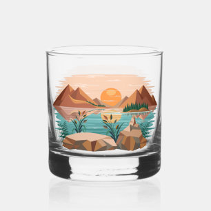 Friedliche Bergsee-Sonnenuntergangslandschaft Whiskyglas