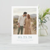 Friedliche Erdige Romantische Fotografie Save The Date (Stehend Vorderseite)