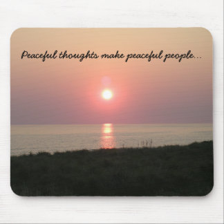 Friedliche Gedanken/Sonnenuntergang auf Strand Mousepad