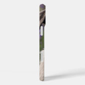 Friedliche Majestät: Wolfshund auf violettem Iris- Case-Mate iPhone Hülle (Rückseite / Rechts)