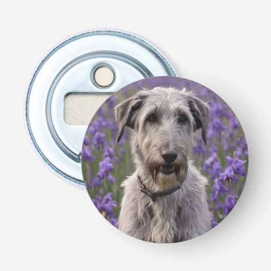 Friedliche Majestät: Wolfshund auf violettem Iris- Flaschenöffner (Vorderseite)