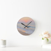 Friedliche Strandsonne Ozeanglühen Runde Wanduhr (Zuhause)