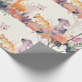 Friedliche Tiere zwischen Blume und Bäumen Geschenkpapier (Ecke)