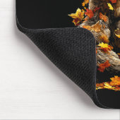 Friedlicher Bär Herbstblätter meditierendes Zen-Ti Mousepad (Ecke)
