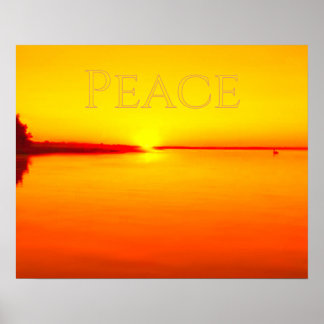 Friedlicher Bernsteinsonnenuntergang über Wasser P Poster