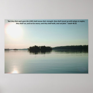 Friedlicher See und entfernte Bäume mit Schrift Poster
