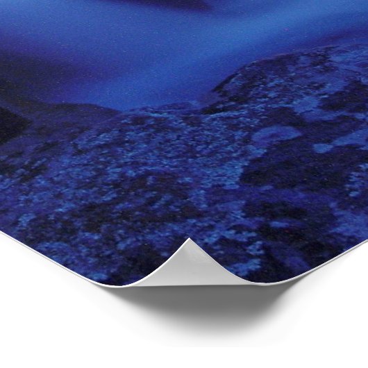 Friedlicher Wasserfall Poster (Ecke)