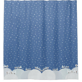 Friedlicher Winterwald mit Schnee und Schneeflocke Duschvorhang