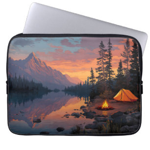 Friedliches Camping am Bergsee Laptopschutzhülle