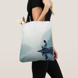 Friedliches Design der wasserseitigen Meditation Tasche