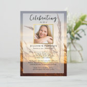 Friedliches Sonnenuntergang-Foto Einladung (Stehend Vorderseite)