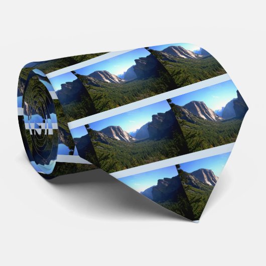 Friedliches Tal Krawatte (Gerollt)