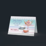 Friend Birthday Individuelle Name Teapot and Teacu Karte<br><div class="desc">Ihr Freund ist etwas Besonderes, und diese religiöse Karte spiegelt diese Beziehung wider. Eine Teekarte, die süß ist, mit Perlen um den Teekessel und Spitzen im Hintergrund hängt, ist perfekt, um Ihrem Freund einen guten Geburtstag zu wünschen. Personalisieren Sie mit dem Namen! Danke an vecteezy.com/members/sunshine-91 und vecteezy.com/members/CharlesLeon für ihre Bilder...</div>